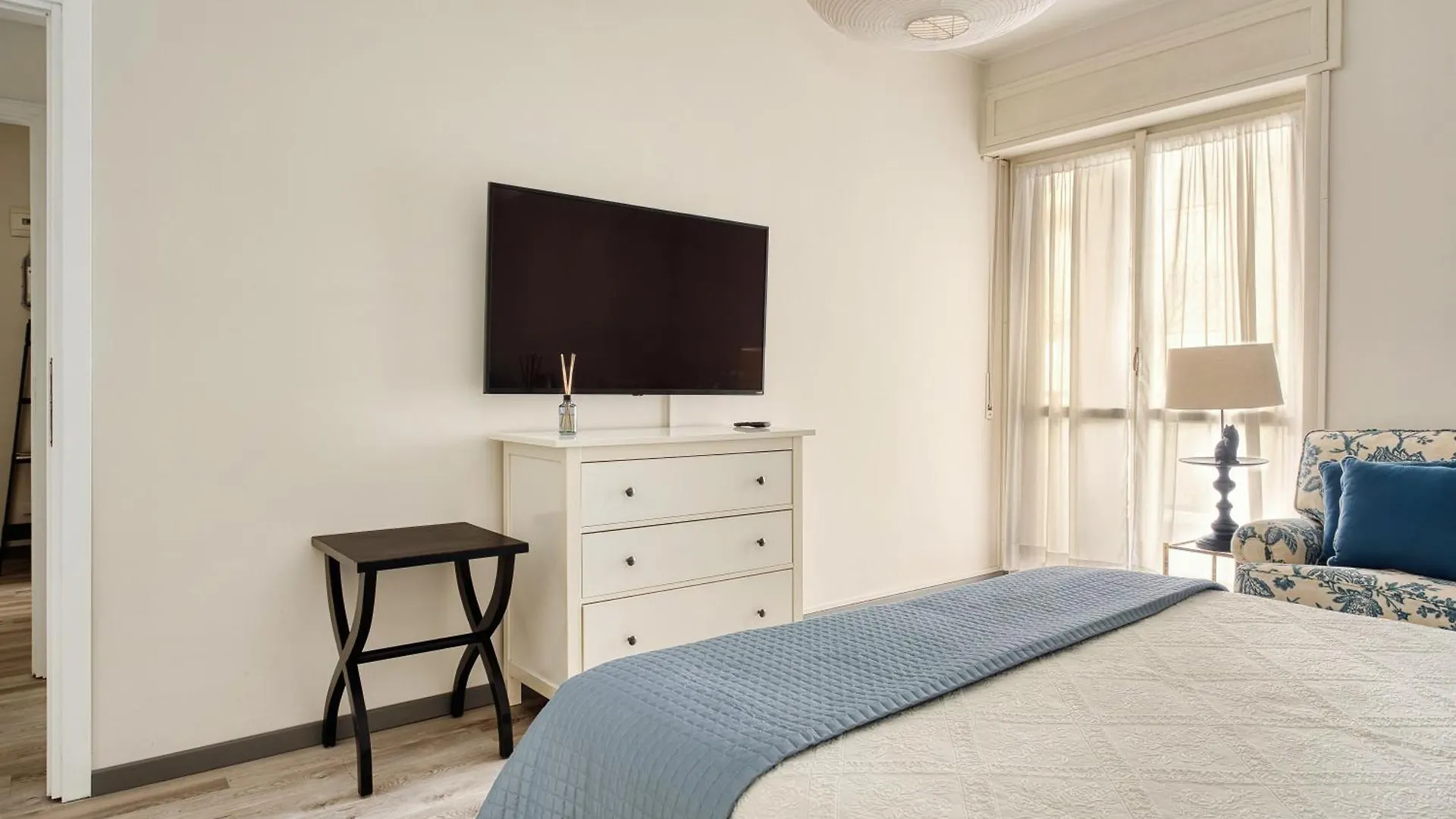 Elegant One-Bedroom Apartment In Porta Romana Milan Italie